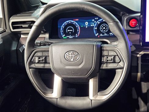 Certified 2025 Toyota Tacoma TRD Off-Road w/ TRD Off Road Premium Package image 27