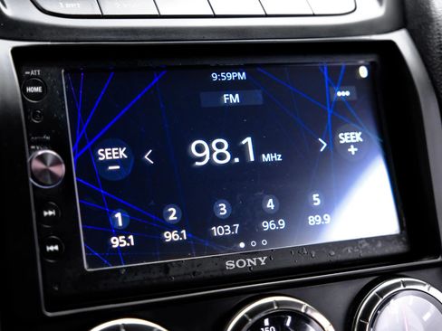 Used 2016 Hyundai Genesis Coupe 3.8 image 34