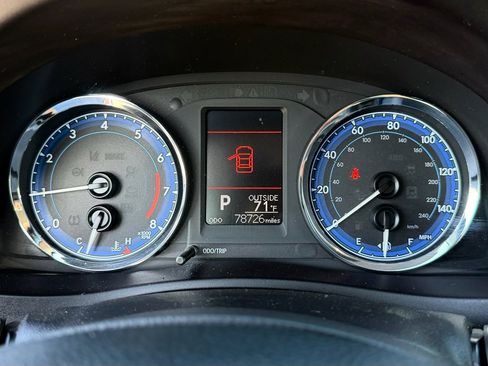 Used 2017 Toyota Corolla L image 18