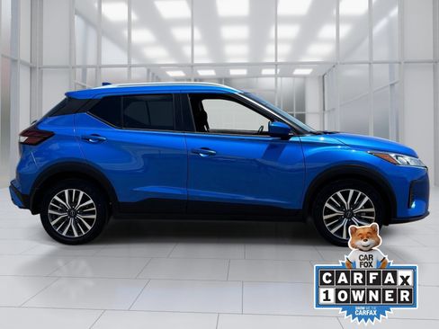Certified 2024 Nissan Kicks SV FWD image 7