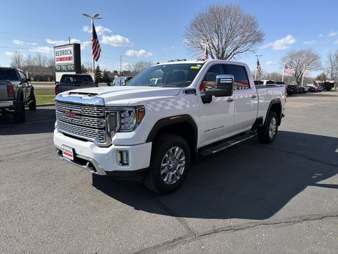 Used 2023 GMC Sierra 3500 Denali w/ Denali Ultimate Package image 6