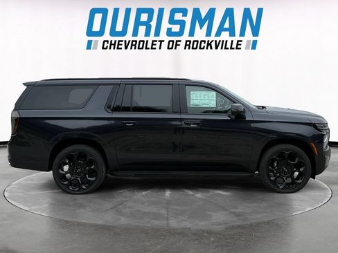 New 2026 Chevrolet Suburban RST AWD/4WD image 7