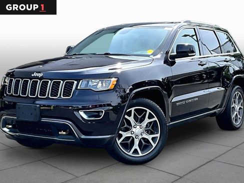 Used 2018 Jeep Grand Cherokee Limited AWD/4WD image 1