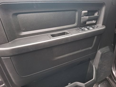 Certified 2019 RAM 1500 Tradesman w/ Tradesman SXT Package image 12