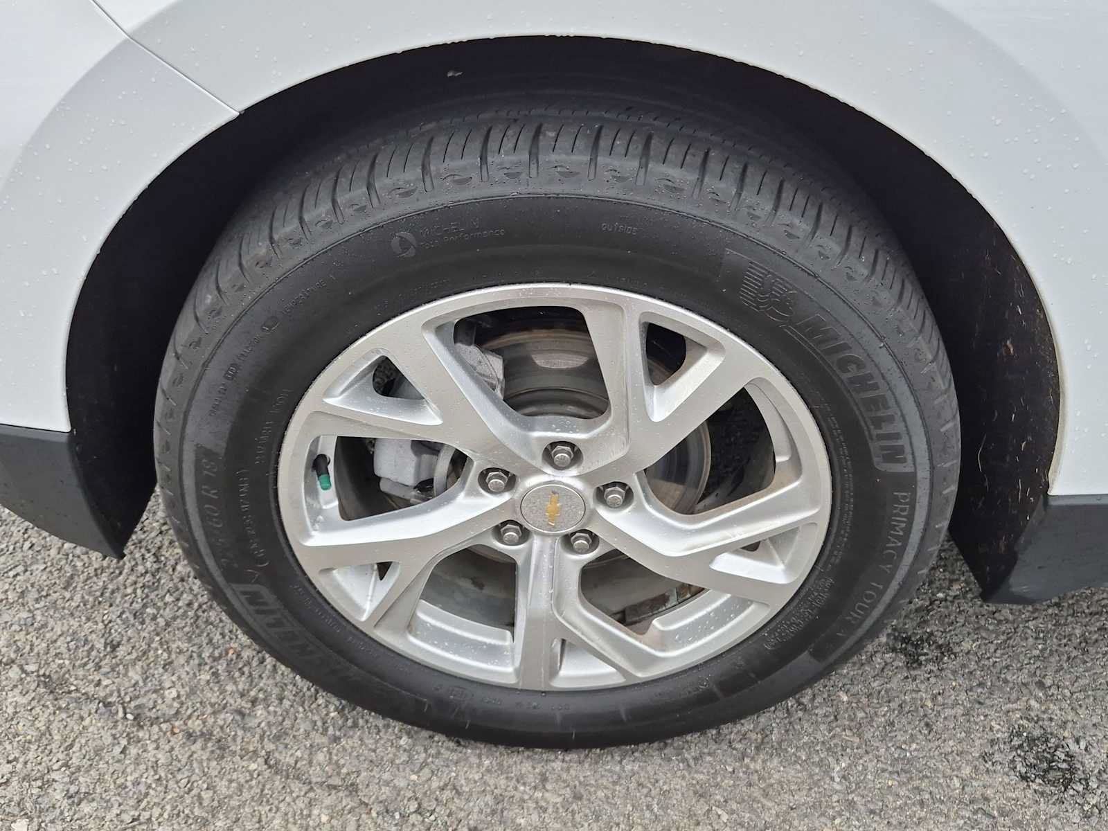 Used 2021 Chevrolet Equinox Premier w/ LPO, Floor Liner Package AWD/4WD image 14