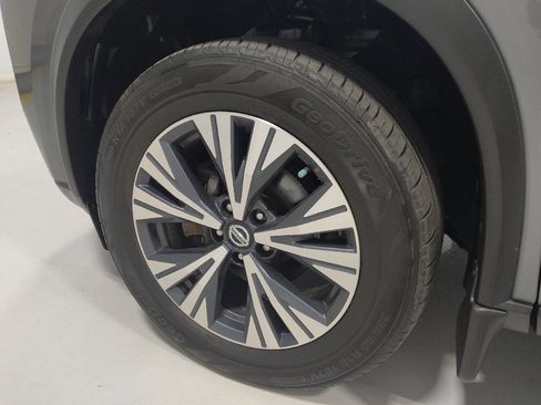 Used 2021 Nissan Rogue SV AWD/4WD image 31