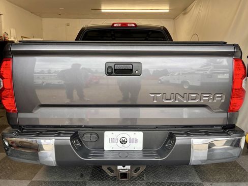 Used 2016 Toyota Tundra SR5 w/ TRD Off Road Package AWD/4WD image 3