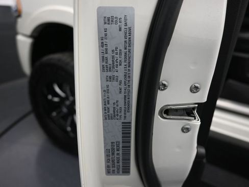 Used 2021 RAM 2500 Limited image 19