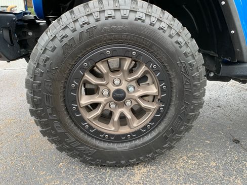 Used 2023 Jeep Wrangler Unlimited Rubicon 392 w/ Trailer Tow Package AWD/4WD image 50