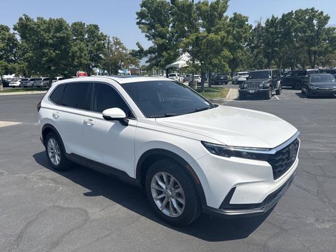 Used 2023 Honda CR-V EX-L image 3