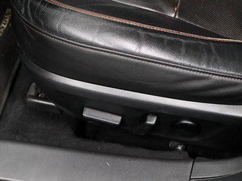 Used 2022 MAZDA MAZDA3 s image 25