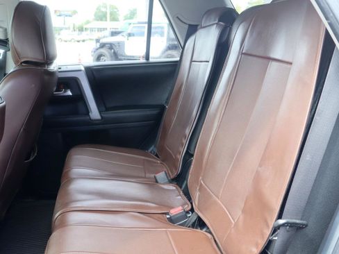 Used 2014 Toyota 4Runner SR5 RWD image 19