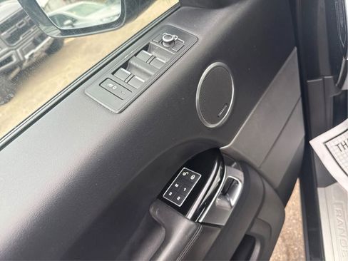 Used 2016 Land Rover Range Rover Sport HSE image 38