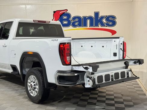 New 2026 GMC Sierra 2500 SLE w/ SLE Convenience Package image 8