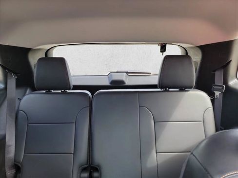 Used 2019 Chevrolet Traverse LT w/ LT Premium Package FWD image 15