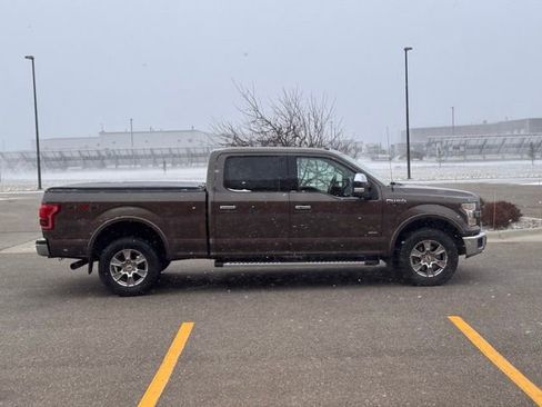 Used 2015 Ford F150 Lariat image 2
