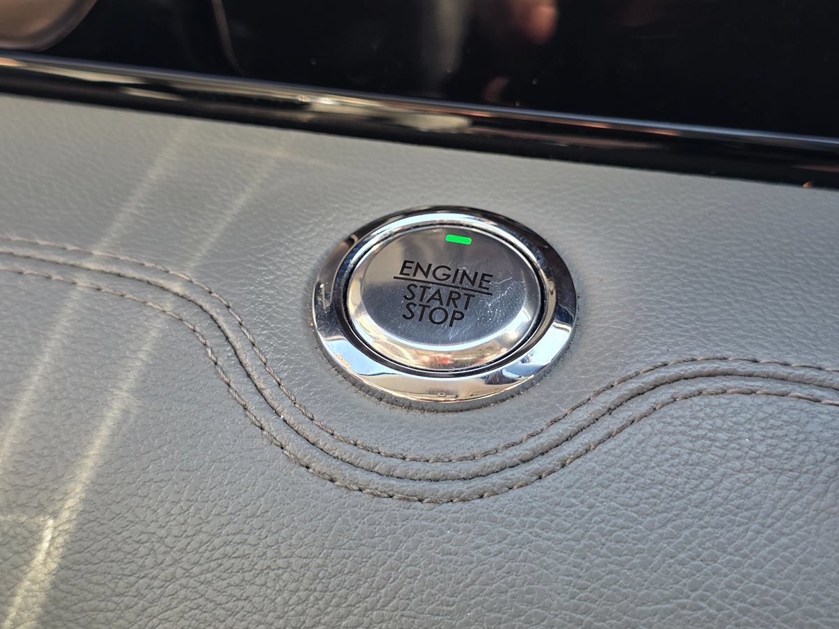 Used 2018 Lincoln Navigator L Select w/ Technology Package RWD image 49