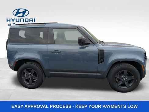 Used 2022 Land Rover Defender 90 image 9