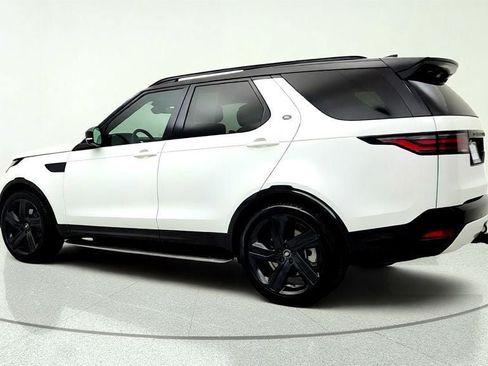 Used 2025 Land Rover Discovery Dynamic SE AWD/4WD image 7