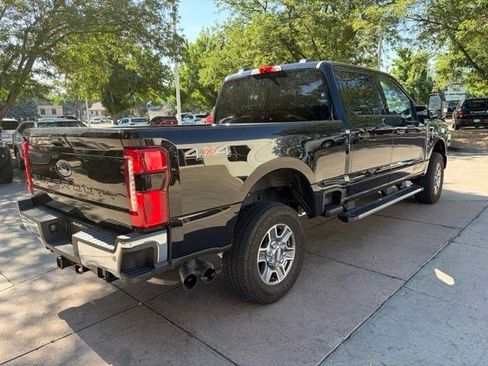 Used 2025 Ford F250 Lariat AWD/4WD image 8