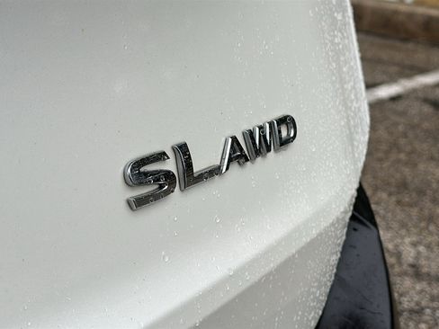 Certified 2023 Nissan Rogue SL w/ SL Premium Package image 9