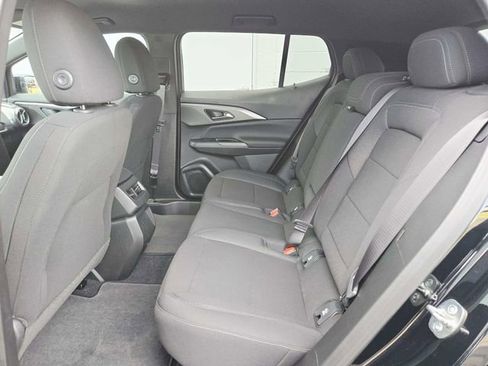 New 2026 Chevrolet Equinox EV LT image 9