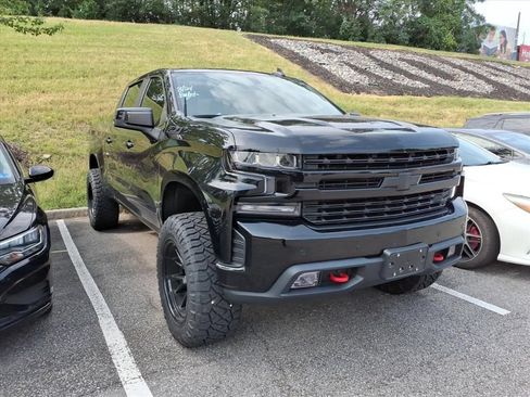 Used 2021 Chevrolet Silverado 1500 LT Trail Boss AWD/4WD image 2