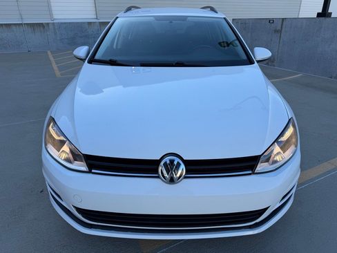 Used 2016 Volkswagen Golf S FWD image 7
