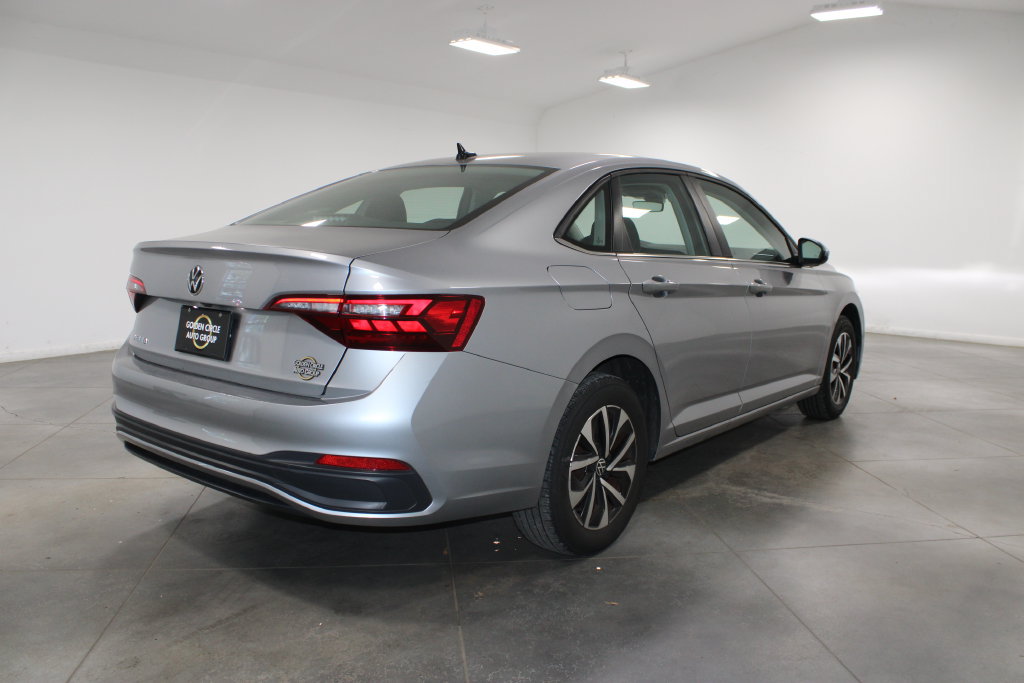Used 2024 Volkswagen Jetta S FWD image 9