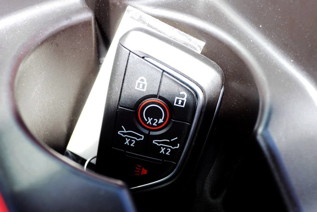Used 2020 Chevrolet Corvette Stingray Preferred Cpe w/ 2LT Preferred Equipment Group RWD image 36