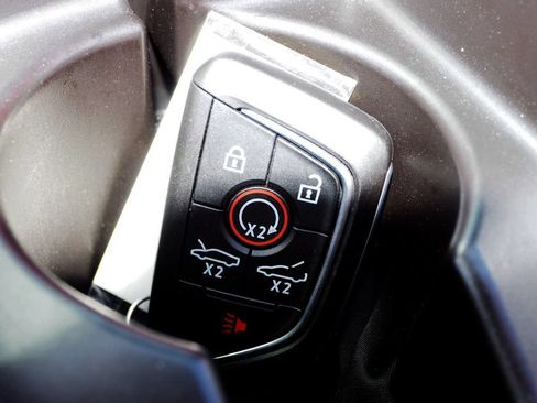 Used 2020 Chevrolet Corvette Stingray Preferred Cpe w/ 2LT Preferred Equipment Group RWD image 36