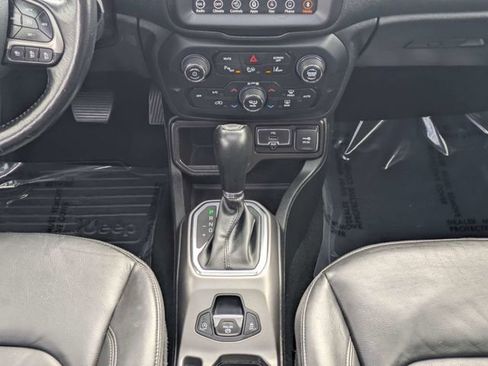 Used 2019 Jeep Renegade Limited w/ Quick Order Package 22P image 19