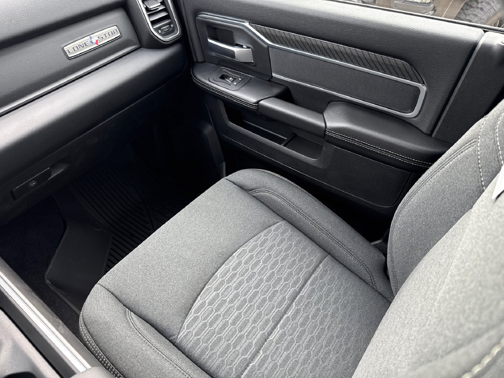 New 2026 RAM 2500 Lone Star AWD/4WD image 16