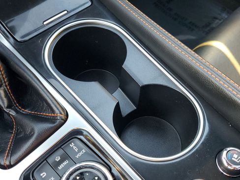 Used 2022 Nissan Maxima SR w/ Sport Mat Group image 27