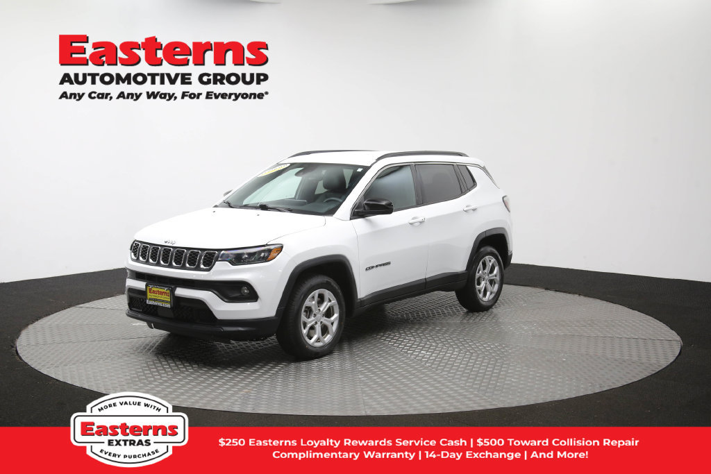 Used 2024 Jeep Compass Latitude AWD/4WD image 55