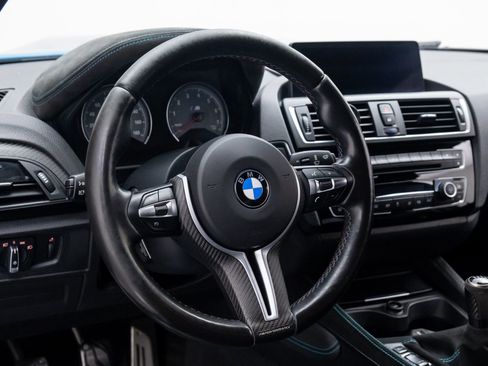 Used 2017 BMW M2 Base image 10