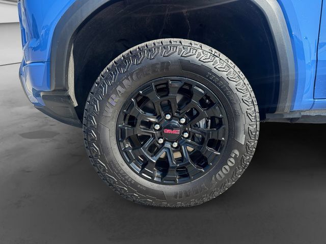 Used 2026 GMC Canyon Elevation AWD/4WD image 7