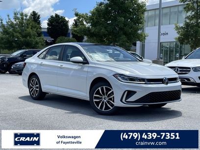 New 2025 Volkswagen Jetta SE