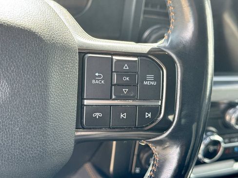 Used 2023 Ford F250 Platinum AWD/4WD image 29