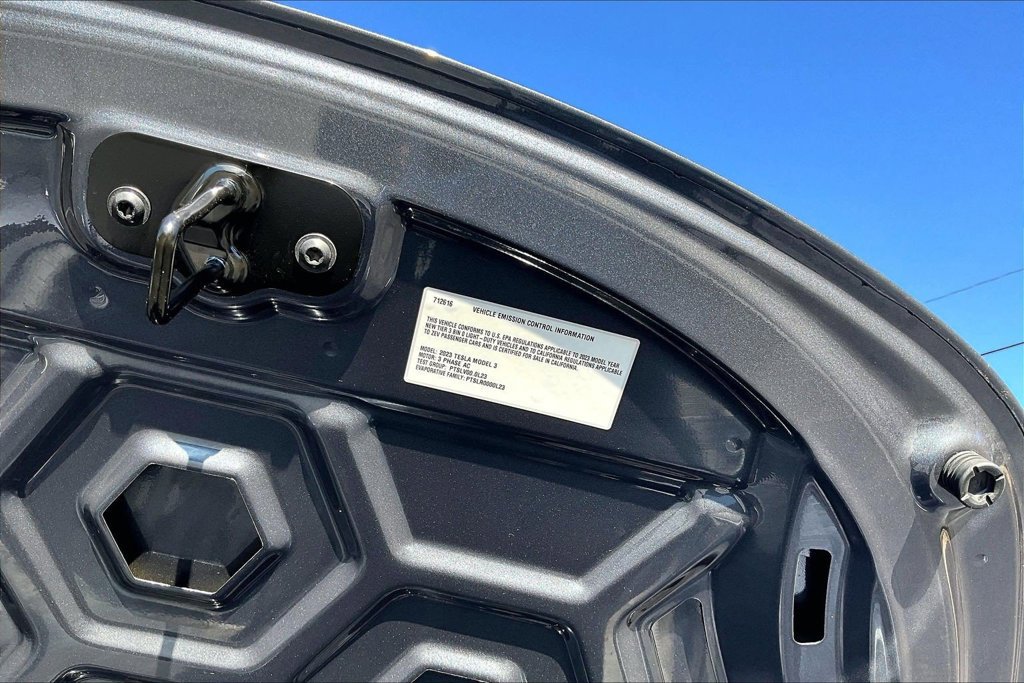 Used 2023 Tesla Model 3 Performance AWD/4WD image 31