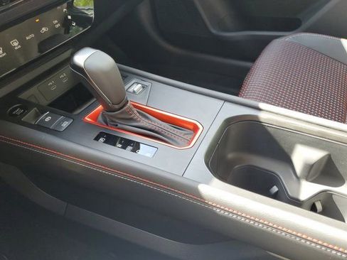 New 2026 Nissan Kicks SR image 11