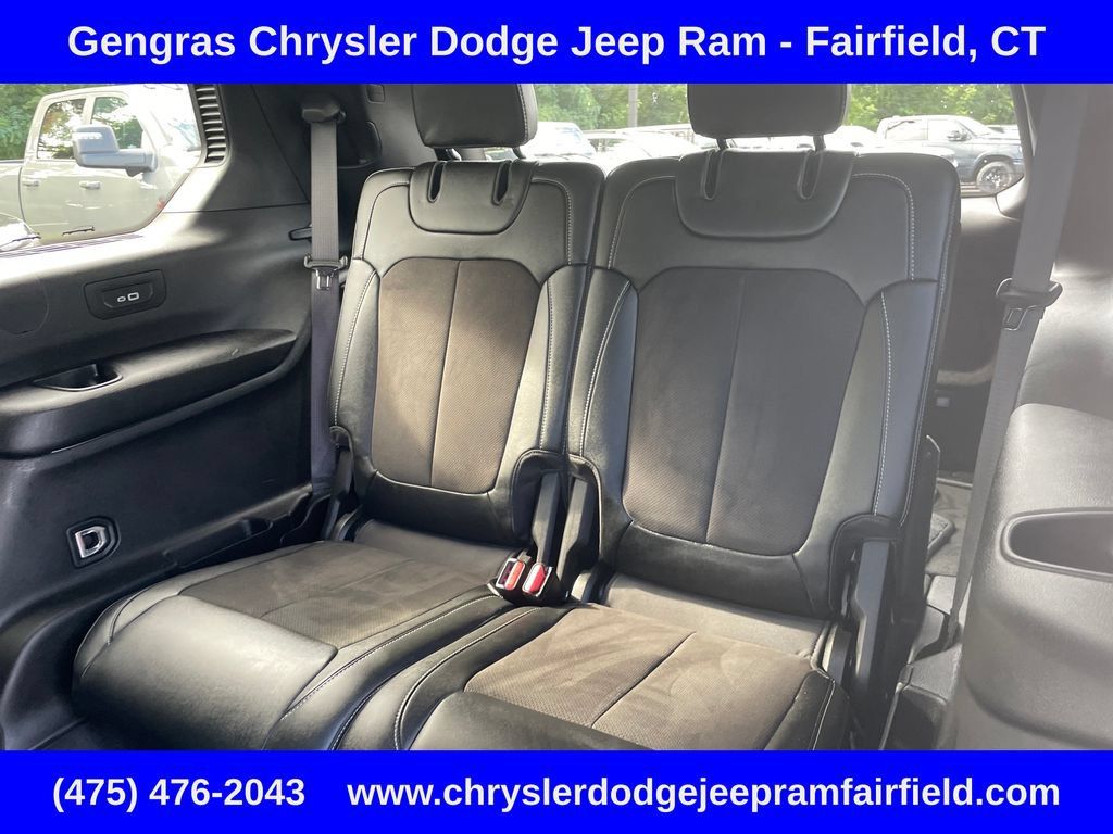 Used 2023 Jeep Grand Cherokee L Altitude AWD/4WD image 46