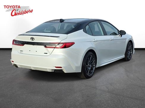 Used 2025 Toyota Camry XSE image 5