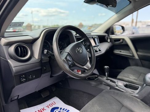 Used 2017 Toyota RAV4 LE w/ Carpet Mat Package AWD/4WD image 7