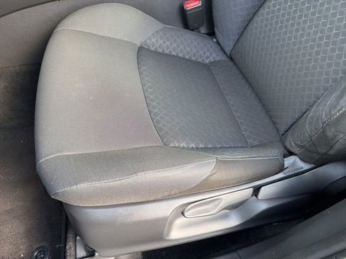 Used 2020 Toyota C-HR LE image 24