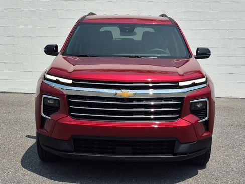 New 2025 Chevrolet Traverse LT w/ LPO, Floor Liner Package image 14