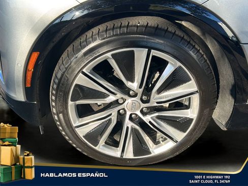 Used 2024 Cadillac Lyriq Luxury w/ LPO, Floor Liner Package image 10