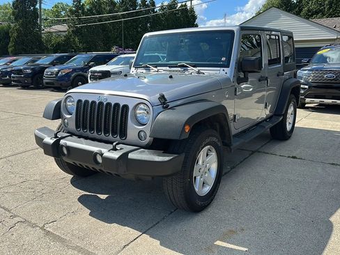 Used 2017 Jeep Wrangler Unlimited Sport w/ Quick Order Package 24S AWD/4WD image 1