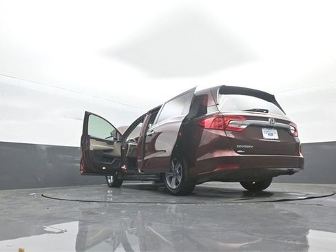 Used 2020 Honda Odyssey EX image 42