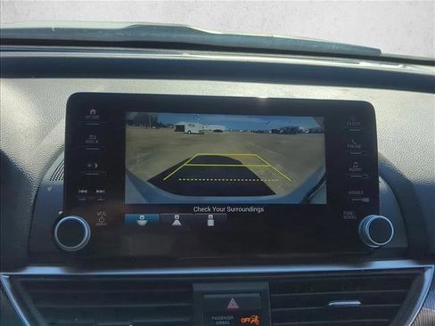 Used 2021 Honda Accord Sport image 10